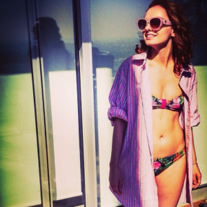 alexandra-stan-tinta-pentru-tabloide-s-a-umplut-de-celulita-si-a-facut-burtica_4