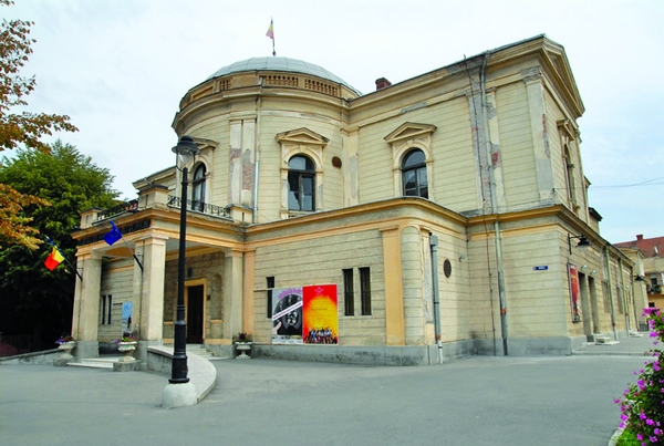 teatrul de nord satu mare
