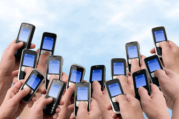 2017-9-miliarde-de-utilizatori-de-telefonie-mobila-16320-1