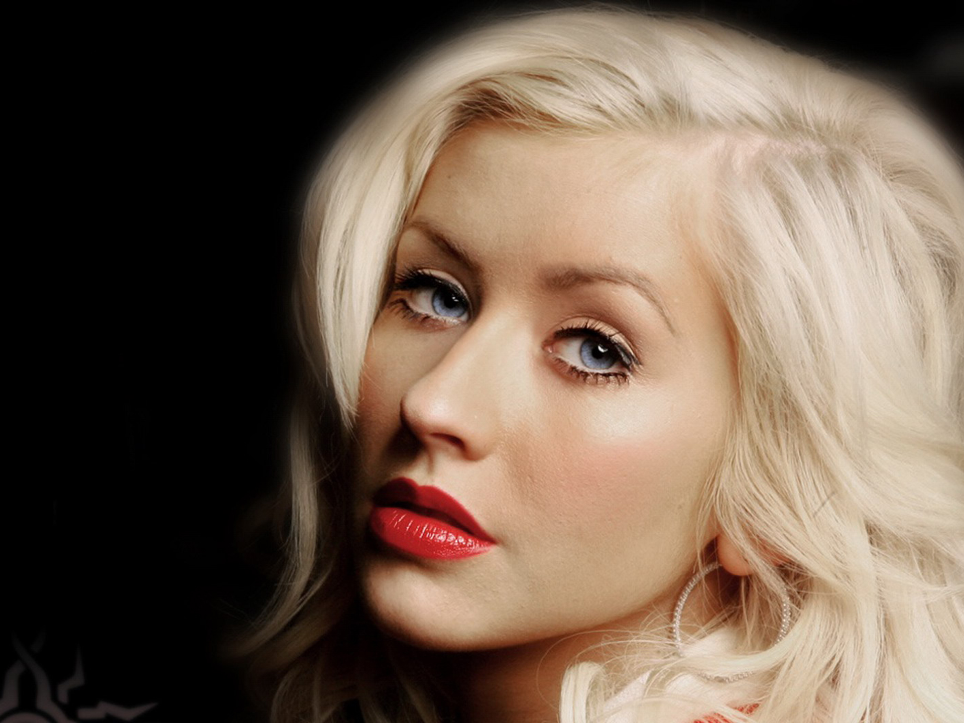 Christina-Aguilera