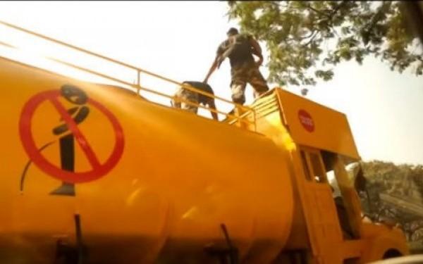 pissing tanker
