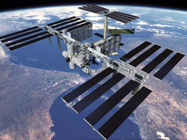 statia-spatiala-internationala-a-fost-evacuata-ce-s-a-intamplat_size1