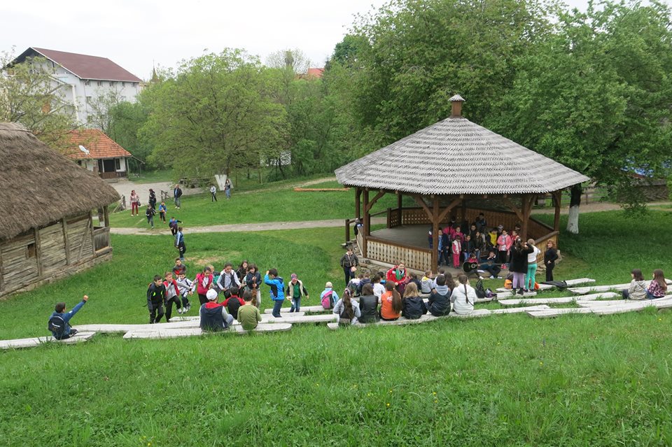 scoala altfel