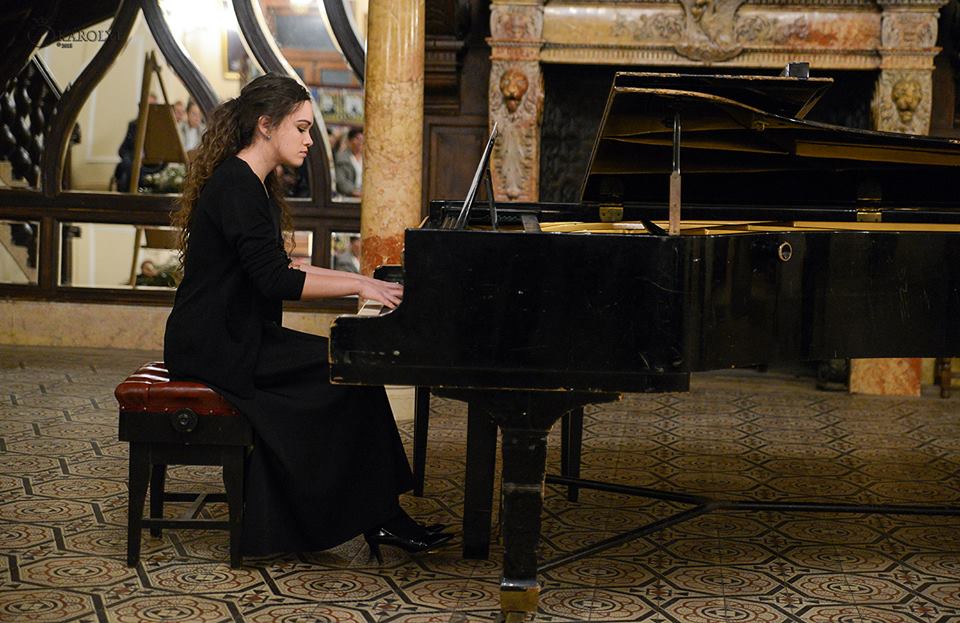 Recital In Memoriam Belteki F 4