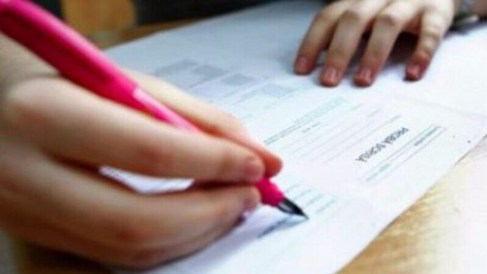 INSCRIERI