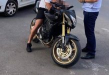 Motociclist prins fără permis pe Podul Transilvania din Satu Mare
