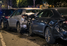 O femeie din Odoreu a fost prinsă băută la volan după ce a lovit trei mașini în Satu Mare