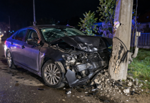 Șofer cu o alcoolemie uriașă, oprit de un stâlp de electricitate în Satu Mare