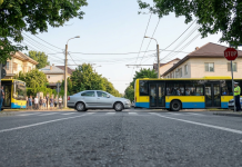 A ignorat STOP-ul și a provocat panică: o femeie a fost rănită într-un autobuz din Satu Mare