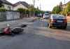 Accident rutier la Carei: un mopedist a fost acroșat de un autoturism în timpul unei manevre de mers cu spatele