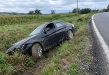 Accident între Homorodul de Jos și Homorodul de Mijloc: un tânăr de 21 de ani a ajuns la spital după ce a pierdut controlul mașinii într-o curbă