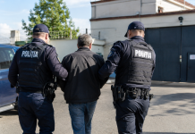 Bărbat de 55 de ani din Turț, condamnat la un an și șase luni pentru infracțiuni rutiere, dus la Penitenciarul Satu Mare